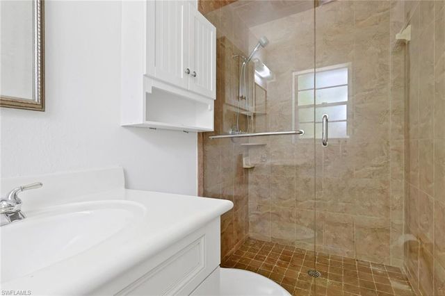 8091 San Carlos BLVD, Fort Myers, FL 33967