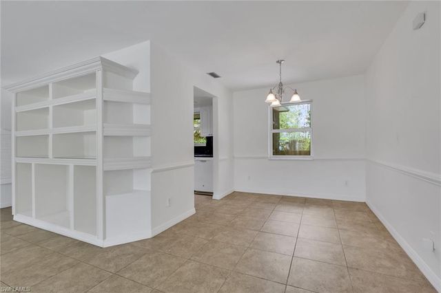 8091 San Carlos BLVD, Fort Myers, FL 33967
