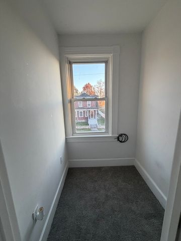 31 Frost Ave, Brockton, MA 02301