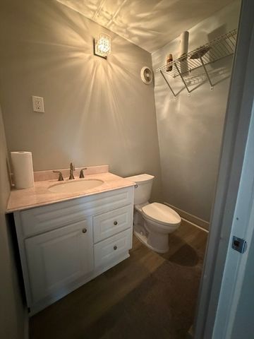 31 Frost Ave, Brockton, MA 02301