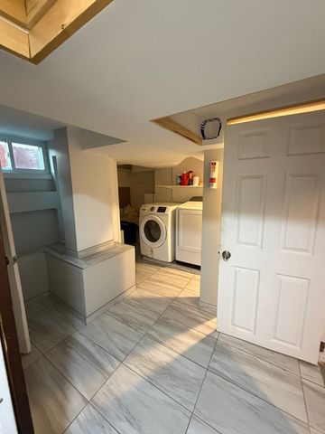 31 Frost Ave, Brockton, MA 02301