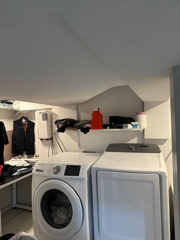 31 Frost Ave, Brockton, MA 02301