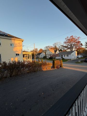 31 Frost Ave, Brockton, MA 02301