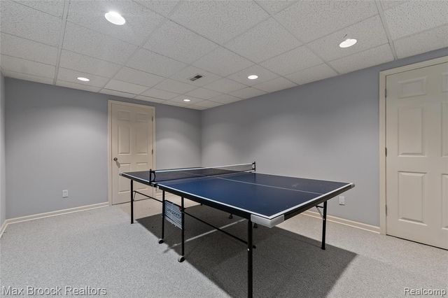 3015 Woodcreek Way, Bloomfield Hills, MI 48304