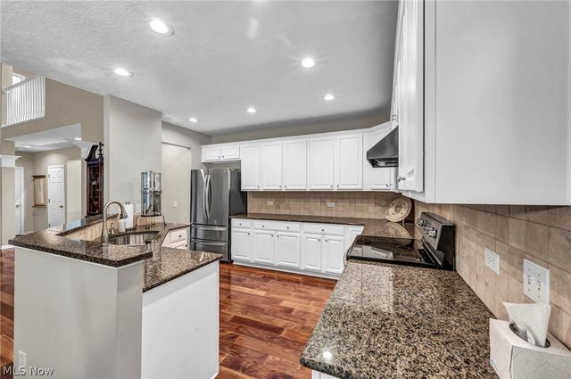 3024 West Creek Drive, Medina, OH 44256