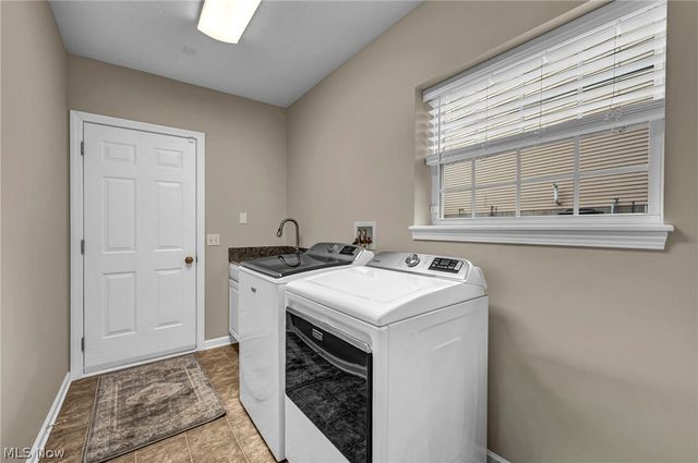 3024 West Creek Drive, Medina, OH 44256