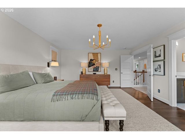 2136 5TH Ave, West Linn, OR 97068