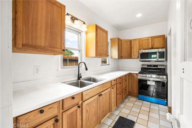 243 G Street, Upland, CA 91786