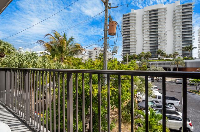 3250 NE 12th Street 1, Pompano Beach, FL 33062