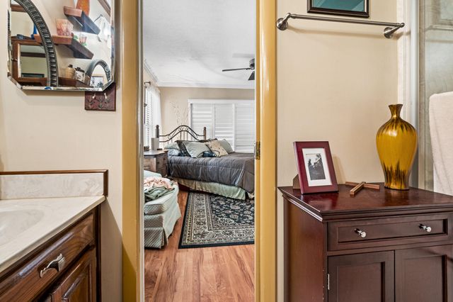 3250 NE 12th Street 1, Pompano Beach, FL 33062