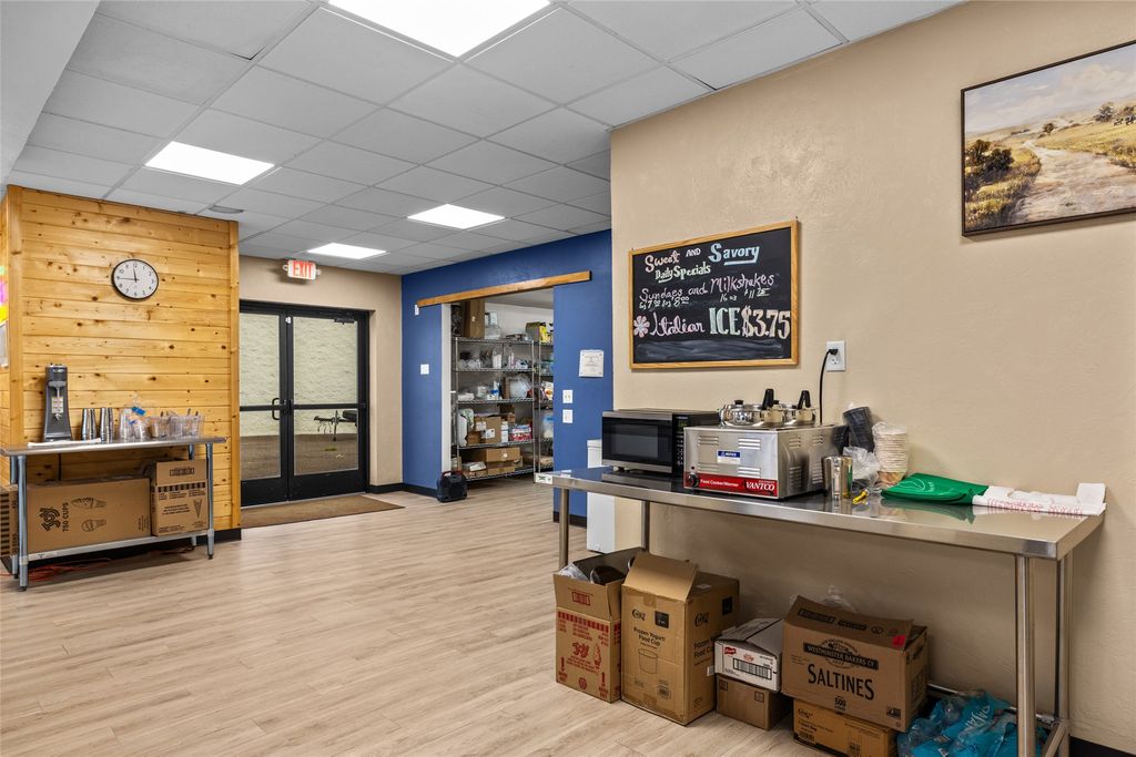 1282 US Highway 2, Kalispell, MT 59901 photo 16