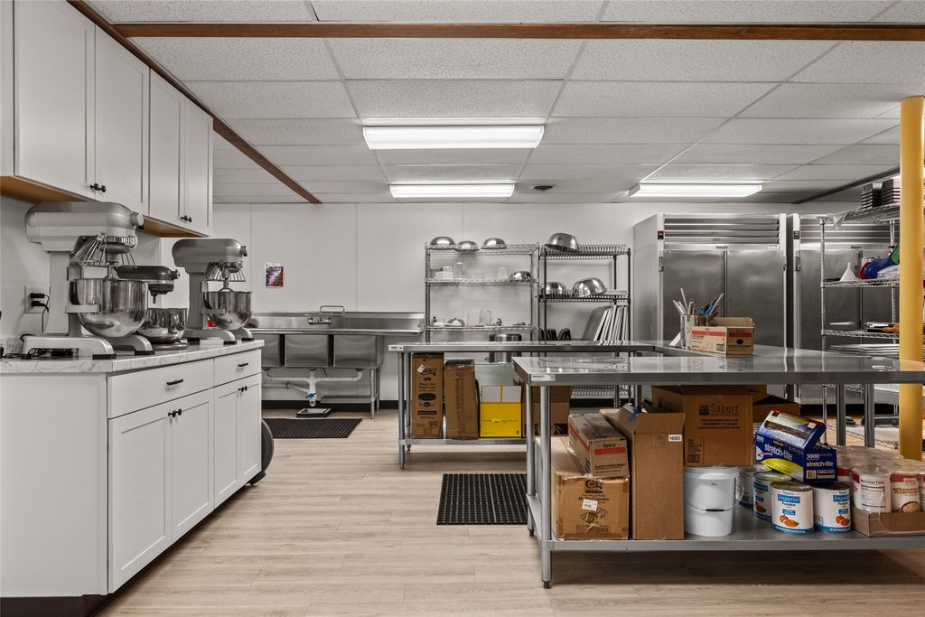 1282 US Highway 2, Kalispell, MT 59901 photo 20