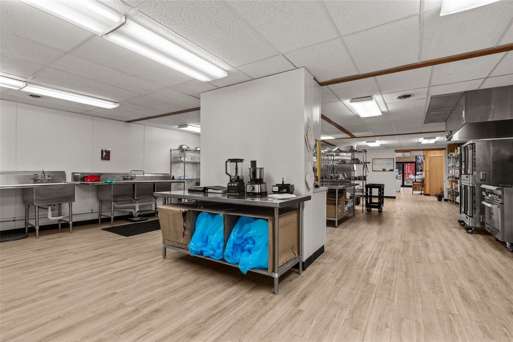 1282 US Highway 2, Kalispell, MT 59901 photo 22