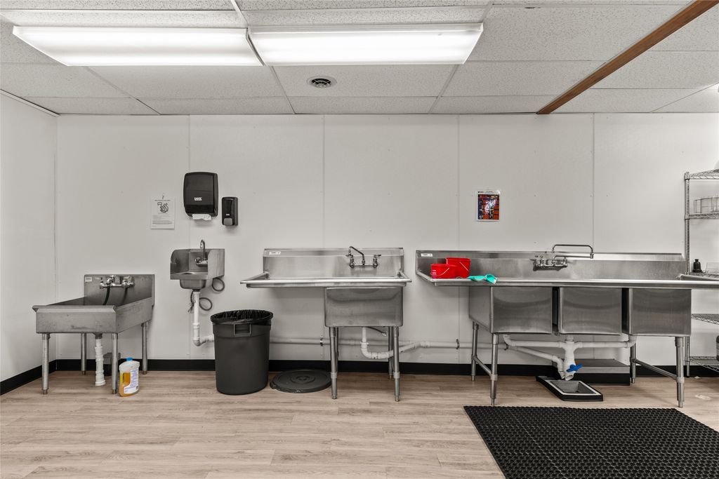 1282 US Highway 2, Kalispell, MT 59901 photo 23