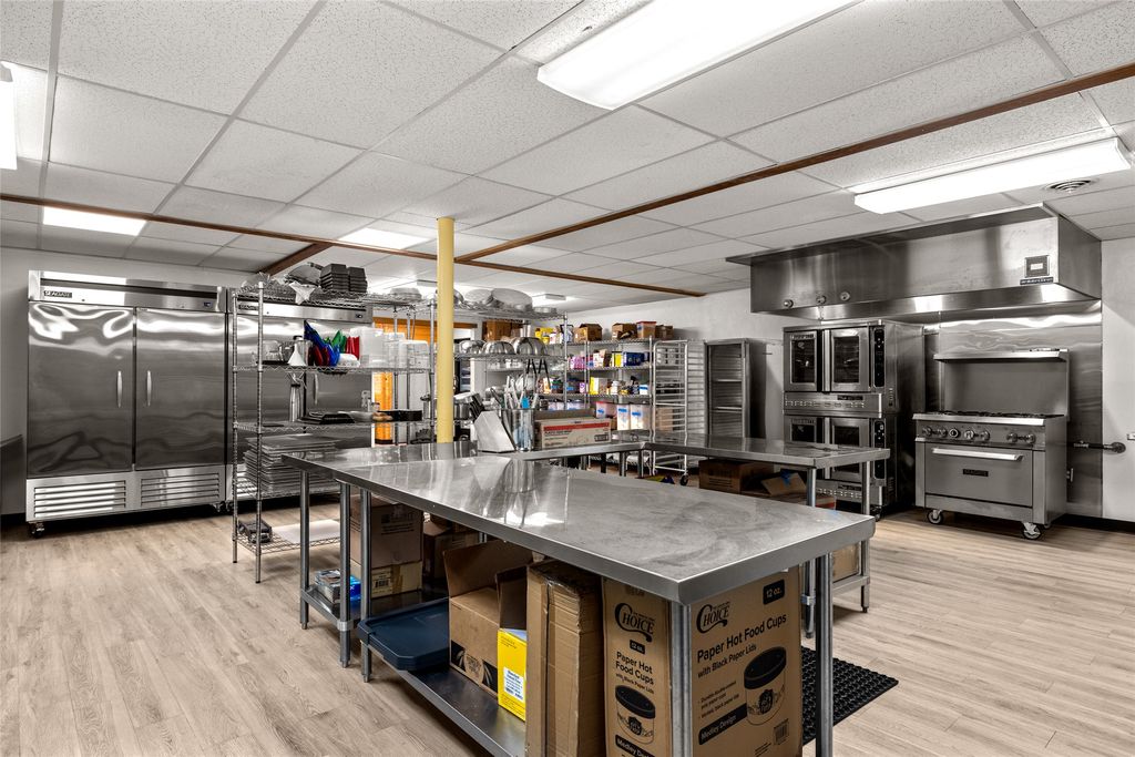 1282 US Highway 2, Kalispell, MT 59901 photo 26