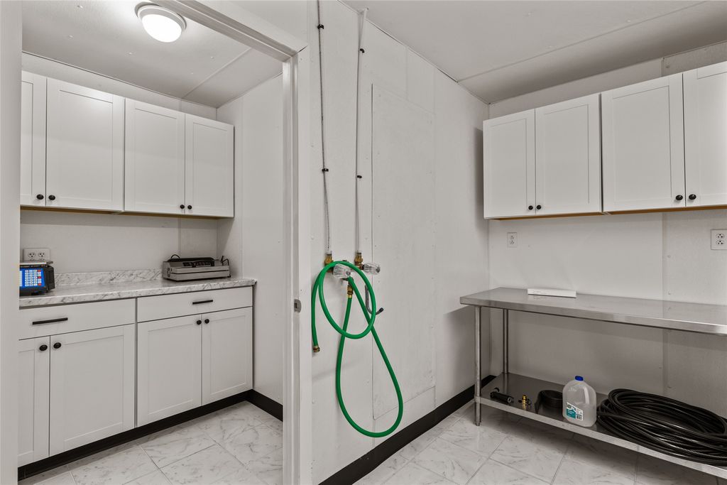 1282 US Highway 2, Kalispell, MT 59901 photo 34