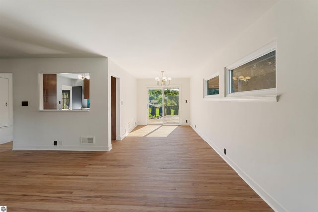 1330 N Orchard Drive, Traverse City, MI 49686