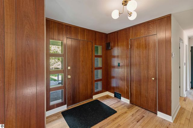 1330 N Orchard Drive, Traverse City, MI 49686