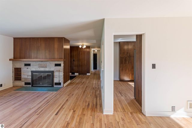 1330 N Orchard Drive, Traverse City, MI 49686