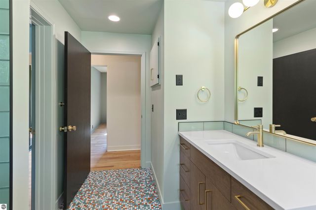 1330 N Orchard Drive, Traverse City, MI 49686