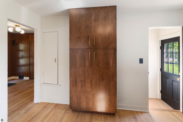 1330 N Orchard Drive, Traverse City, MI 49686