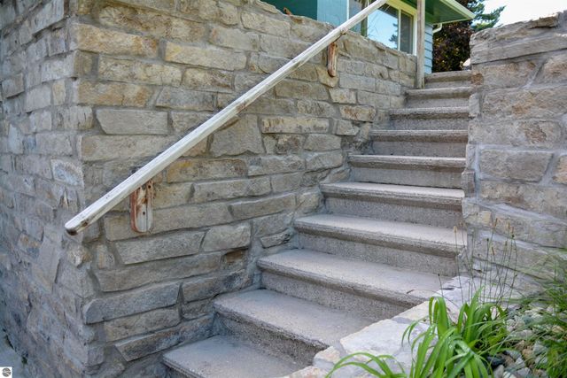 1330 N Orchard Drive, Traverse City, MI 49686