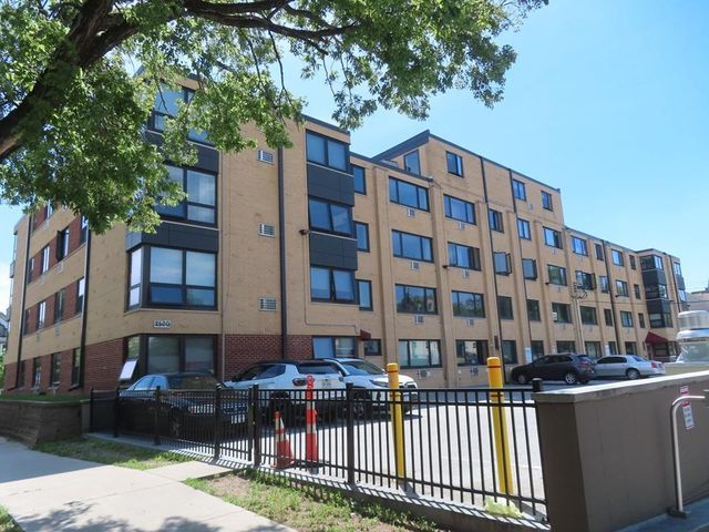 2500 Blaisdell Avenue 211, Minneapolis, MN 55404