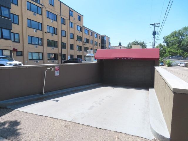 2500 Blaisdell Avenue 211, Minneapolis, MN 55404