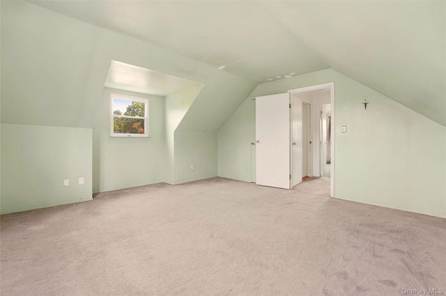 44 Dulittle Street, North Babylon, NY 11703