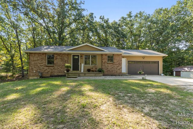 2298 138th Avenue, Dorr, MI 49323