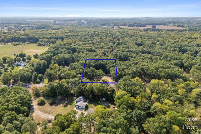 2298 138th Avenue, Dorr, MI 49323