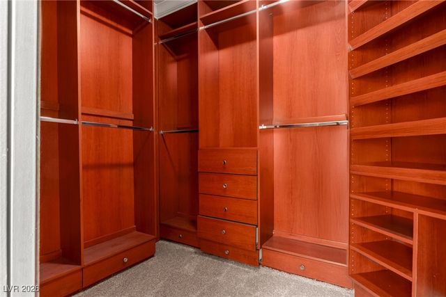 264 Pointe Ranier Avenue, Henderson, NV 89012