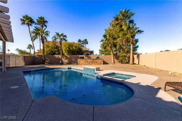 264 Pointe Ranier Avenue, Henderson, NV 89012