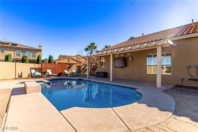 264 Pointe Ranier Avenue, Henderson, NV 89012