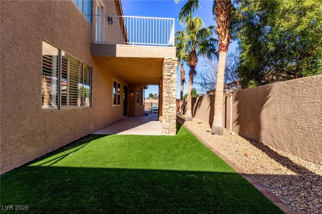 264 Pointe Ranier Avenue, Henderson, NV 89012