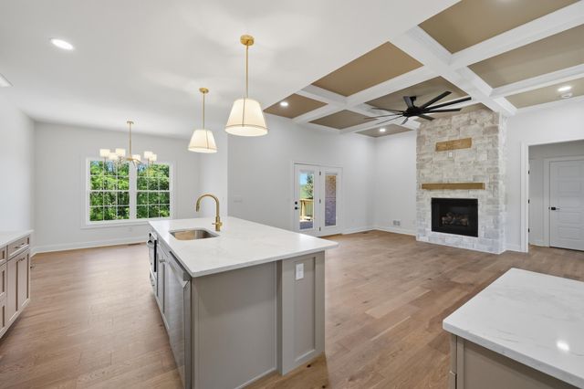 1028 Meadow Ridge Drive, Richmond, KY 40475
