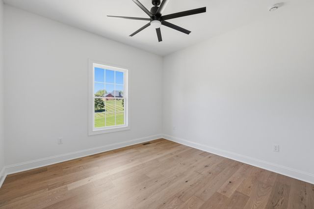 1028 Meadow Ridge Drive, Richmond, KY 40475