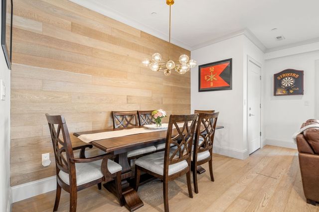 251 Minot St 6, Boston, MA 02124