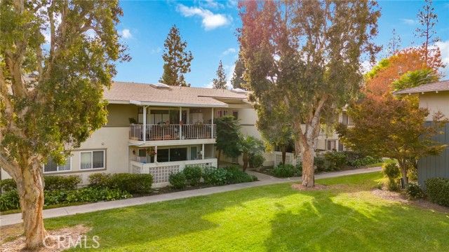 225 Avenida Majorca N, Laguna Woods, CA 92637