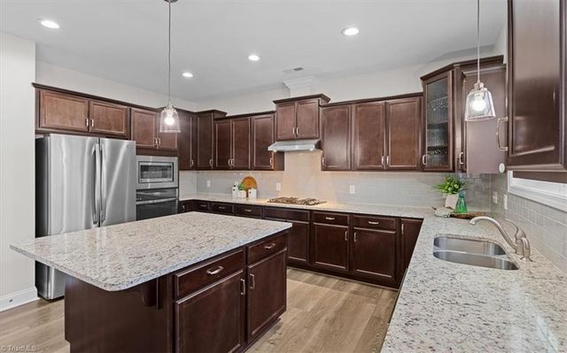 2908 Fernley Court, High Point, NC 27262