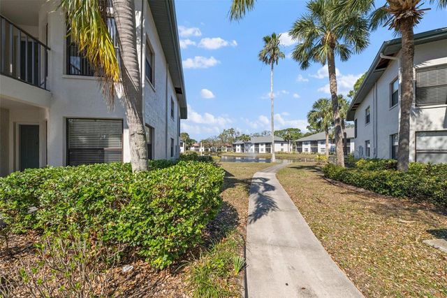 4330 47TH AVENUE W 104, Bradenton, FL 34210