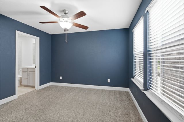 138 Peach Orchard Lane, Euless, TX 76040