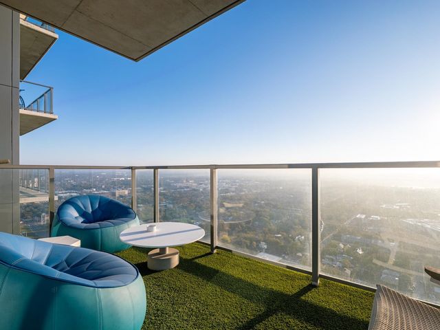 44 East Ave 3906, Austin, TX 78701
