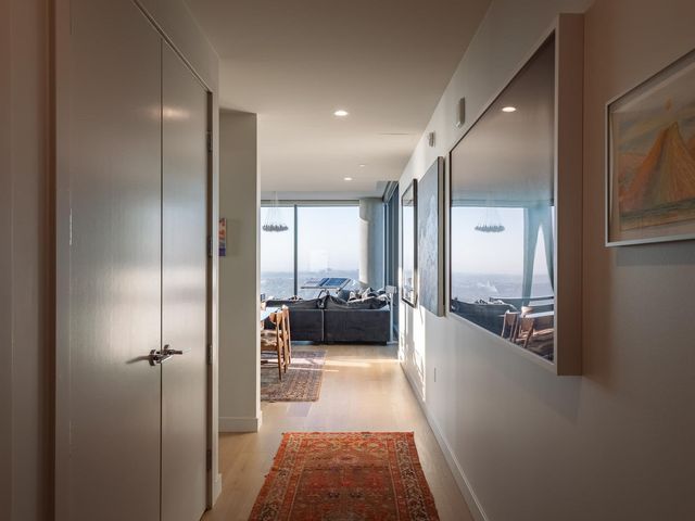 44 East Ave 3906, Austin, TX 78701