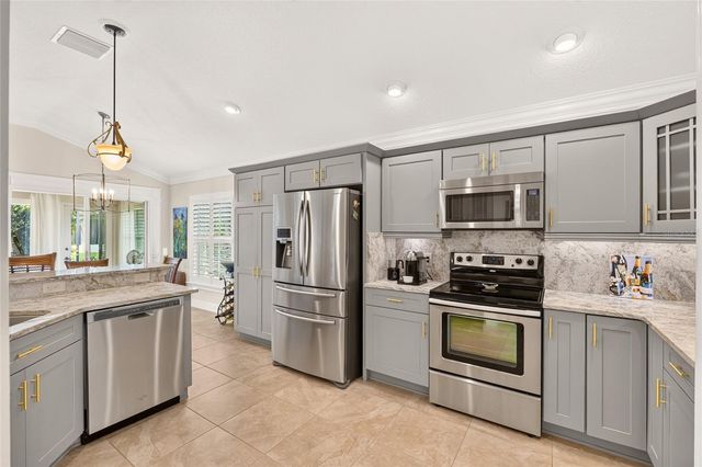 591 BAKER LANE, The Villages, FL 32163