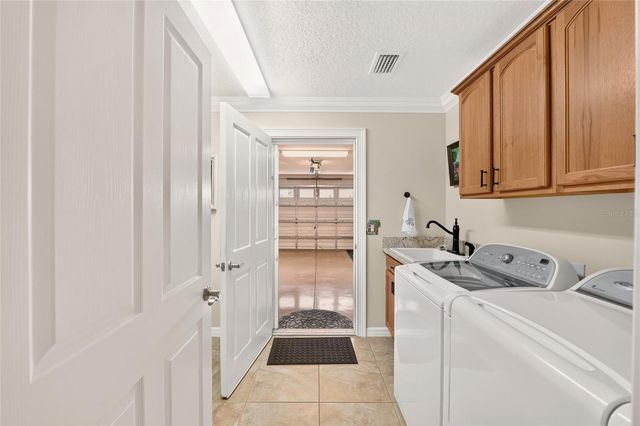 591 BAKER LANE, The Villages, FL 32163