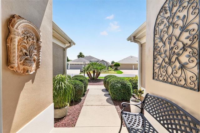 591 BAKER LANE, The Villages, FL 32163