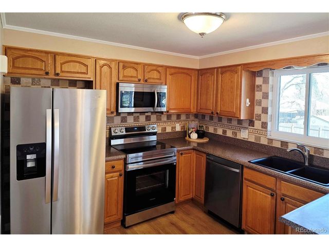 7462 Vance St, Arvada, CO 80003