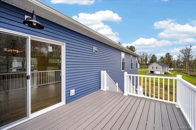 11 Widmer Road, Wappingers Falls, NY 12590