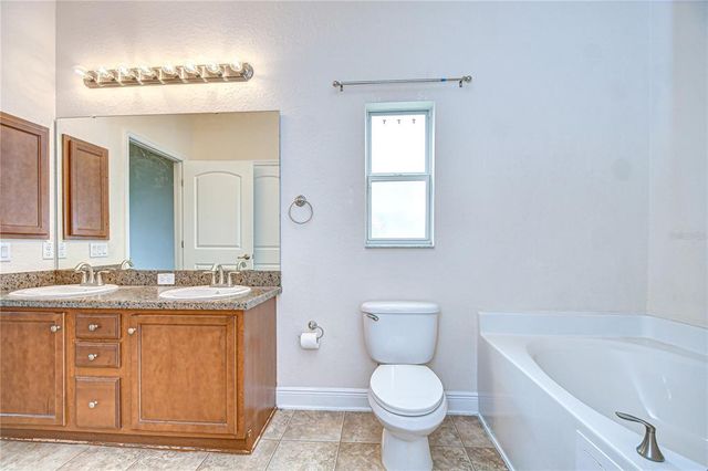 10733 STANDING STONE DRIVE, Wimauma, FL 33598